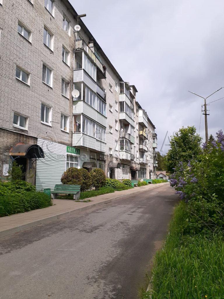 2-комнатная квартира 44.4 м², этаж 4/5 - Агентство недвижимости 