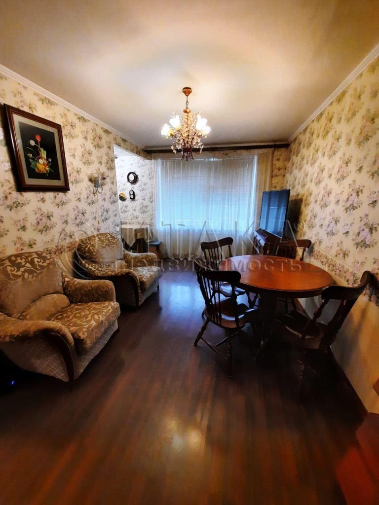 2 комнатная квартира отрадная. Цена квартиры в Ельце улица Гагарина д 16 кв152.